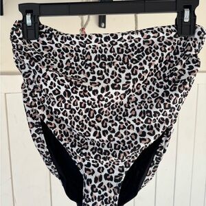 Albion cheetah high waisted bottoms